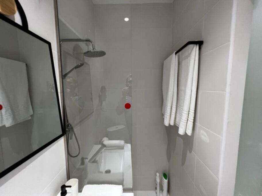1B-Precioso Apartamento En Pleno Centro. A Estreno Alcazar de San Juan Esterno foto